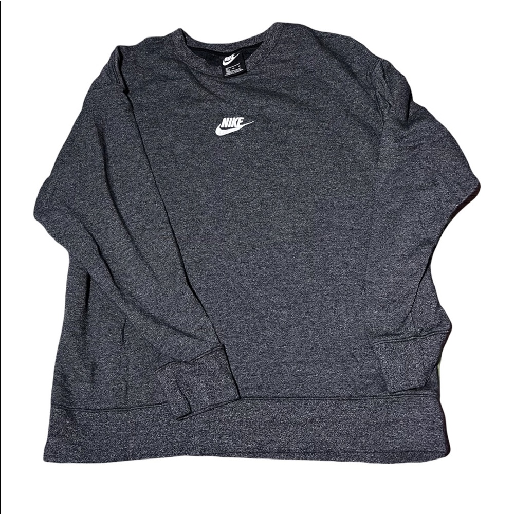 Nike pullover sweatshirt